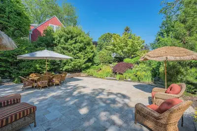 Image de New 2026 7 Bedroom Cape Cod Escape with Guest House Near Craigville Beach