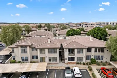 Image de Cozy 2-bedroom condo in North Scottsdale with Ac, two pools, spas, fitness room