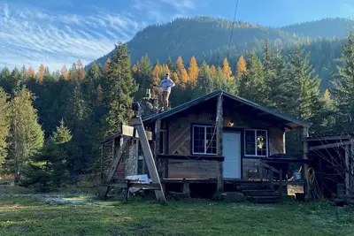 Image de Cozy 1-bedroom cabin in peaceful Clark Fork with Ac