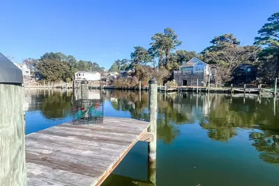 Image de Waterfront with Private Dock