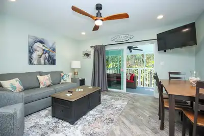 Image de Classic Sanibel Escape - Steps To The beach - Colony Inn 11