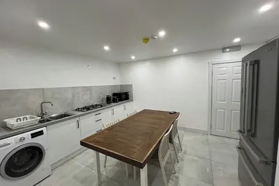 Image de Luton City Retreat - Spacious 3 Bedroom Apartment