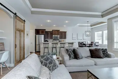 Image de Charming Single Level, 4 bedroom Meridian Home, only 3 min to the I-84