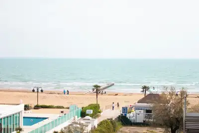 Image de Appartement avec balcon avec vue sur la mer