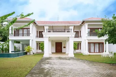 Image de 5 Br luxury Villa with Private Pool\nEntire villa in Colombo, Sri Lanka