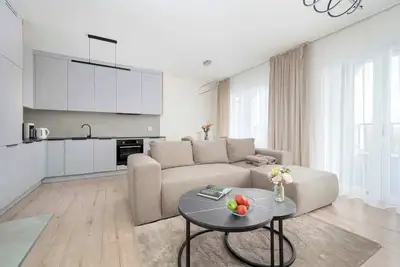 Image de Kajdasza 1a Wrocław | Luxury Sky Jagodno Apartment with Jacuzzi | Parking & Terrace