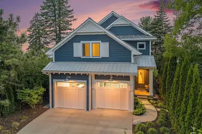 Image de Luxurious 6-bedroom beach house on Lake Michigan between Holland and Grand Haven