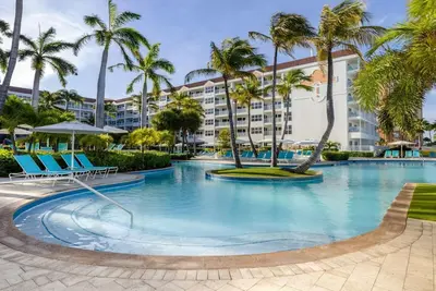 Image de Aruba Ocean Club Studio—Beachfront Resort with Pools, Spa, and Palm Beach Access