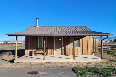 Image de Cozy Great-Room Bunkhouse in the Lovely Grantsville Countryside