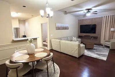 Image de Cozy 3br Retreat with DreamCloud Beds near Downtown Dallas