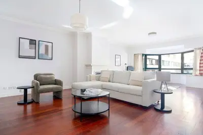 Image de Blueground | São Domingos de Benfica, view, nr Parque Eduardo Vii