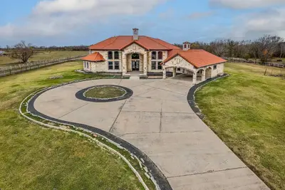 Image de 8br Ranch house perfect for large families/groups