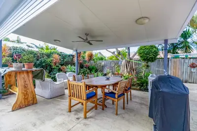 La Petite Cabane Bleue - Marcoola Granny Flat