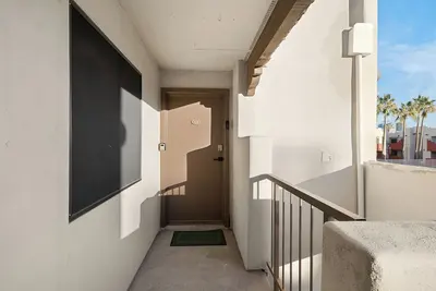 2br Mins to Mill Ave and Sky Harbor