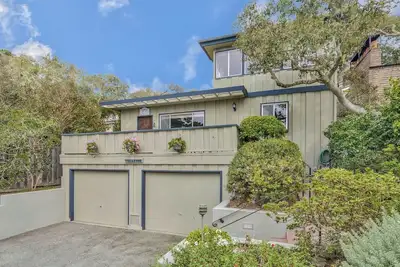 4039 Collins - Ocean View Home, Walk to Beach