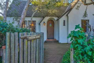Image de 4057 Ocean House - Sweet Cottage in Carmel