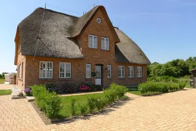 Image de Vacation home for 6 guests with 190m² in Borgsum (306745)