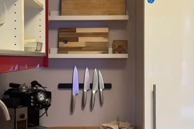 Image de Live like a local in a quiet, central Amsterdam neighborhood near canals & cafés