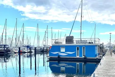 Image de Houseboat for 5 guests with 35m² in Heiligenhafen (307093)