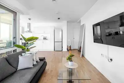Image de 2-Bed Apartment In East London
