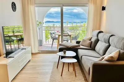 Image de Modern apartment with sea view (2 balconies) - theAPARTMENT