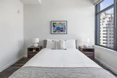 Image de 2 Units | Amazing Ballston Getaway | Parks & Museums Nearby | Kitchen & Rooftop