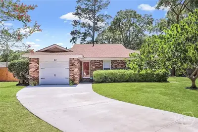 Image de Entire home in Savannah, Georgia Centered in Savannah Between Downtown and Tybee
