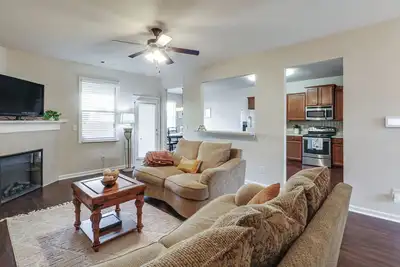 Image de Walk to Park: Peaceful Atlanta Townhome w/ Deck