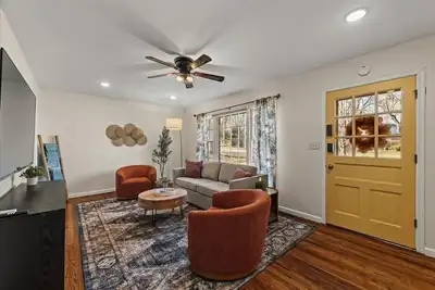 Image de Remodeled 4br/2. 5ba | Central Kc Location