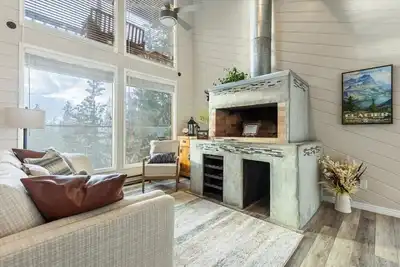 Image de 4 Br, Sauna, 5 Mins To Whitefish Mtn Resort & Near Glacier Np