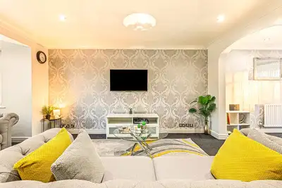 Image de Threadgold|4 Bedroom Home|Sleeps 8 Guests|4 Beds|Leicester