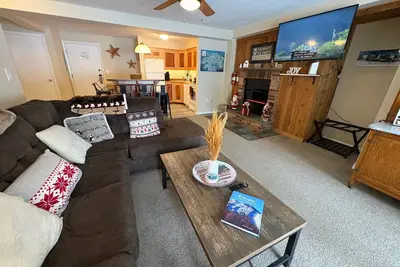 Image de Snowshed Stroll at Mountain Green 1br/1ba