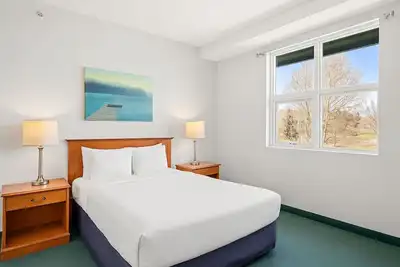 Image de Serene 1br Retreat, Mtn Views, Pool, and Hot Tub