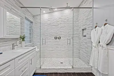 Image de Wellness Retreat • Hot Tub + Cold Plunge, Downtown Gilbert!