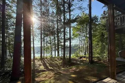 Image de Lakefront • Hot Tub • Near Pictured Rocks • Sleeps 12