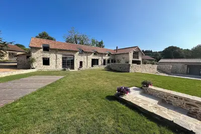 Image de Beautiful 6-Bedroom Villa in heart of Haute-Vienne