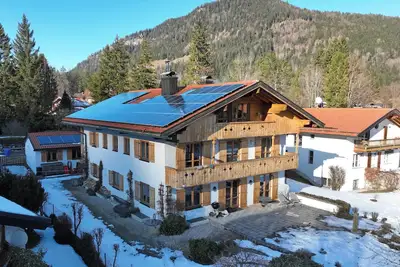 Image de Wonderful garden residence with mountain view and spa