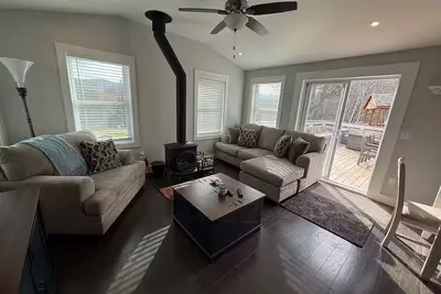 Image de The Green Mountain Cabin Minutes from ski resorts
