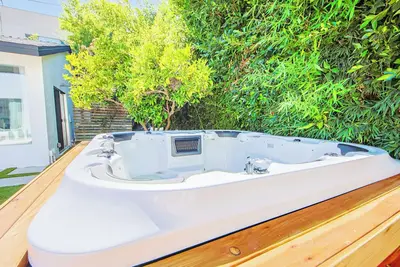 Image de WestHollywood Villa 12pax Jacuzzi&Garden Oasis