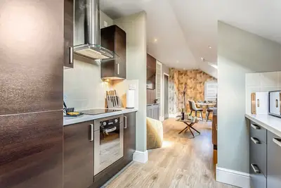 Image de Luxury apartment & terrace view over river & easy access to City Centre & Castle