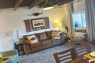 Image de Taos Raven 3 Bedroom House Walkable to Plaza