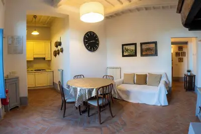 Image de Ground Floor 2-Br Tuscan Farm Apt with Pool – Noce