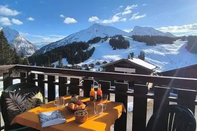 Image de Slow Chalet Tilleuls vue montagne, proche pistes & randos Manigod 5 pers