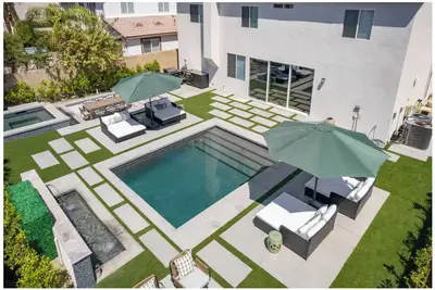 Image de The Headliner: Pool, 3 Mi 2 Polo Fields! Coming soon - Six Bedroom! Game Room!