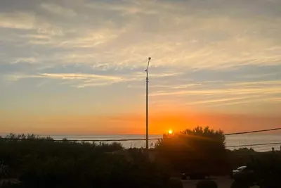 Image de Oceanfront Beach House at Parada 23 La Mansa - Direct Beach Access