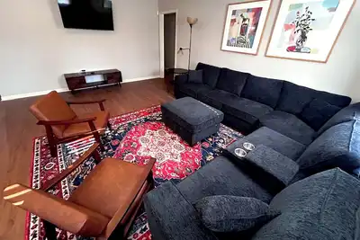 Image de Spacious 4-bedroom house 5 minutes from Gsu and close to everything