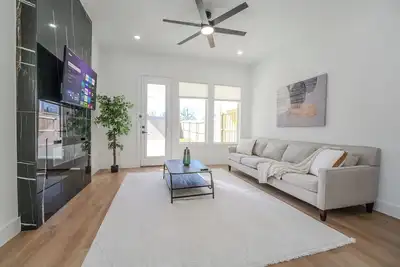 Image de Modern 3br Townhome Near Downtown Dallas