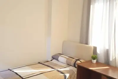 Image de A distinctive and comfortable location close to services