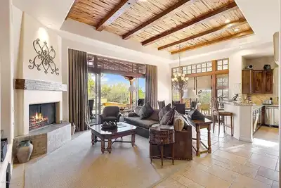 Image de Swss - Troon Club + Resort + Desert Oasis | Sleeps 8 | Full Service Amenities #121