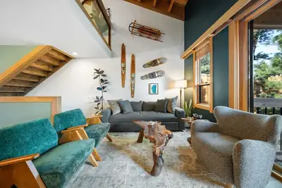Image de Gold Bend 5041 - Beautifully Remodeled Gold Bend Condo with Hoa Amenity and Trail Access